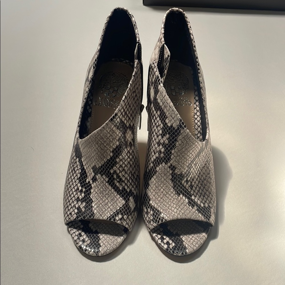 Vince Camuto 7.5 Careeta peep toe python bootie. New in box